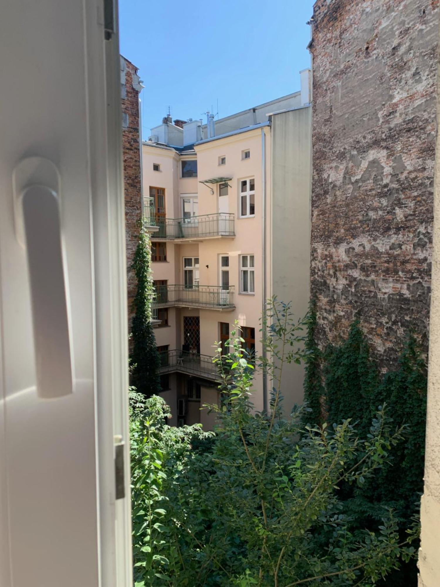 Apartament Gold Jasmine Διαμέρισμα Krasków Εξωτερικό φωτογραφία